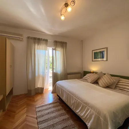 Josip Гостевой дом 3*