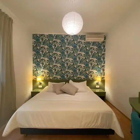 Πανσιόν Josip 3*